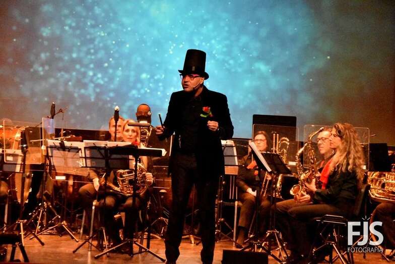 Momento del espectáculo musical de este domingo en el Teatro Municipal/Francisco Javier Santana.
